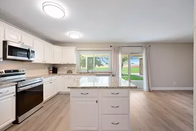 2012 Apple Valley Road, Plano, TX 75023 - Photo 9