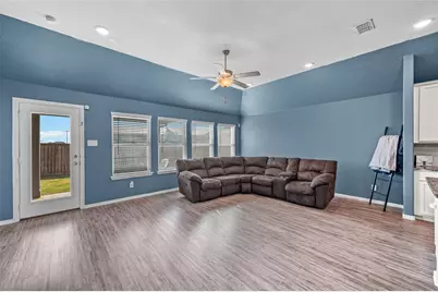 8740 Copper River Drive, Fort Worth, TX 76131 - Photo 15