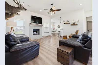 121 Walnut Street, Paradise, TX 76073 - Photo 3