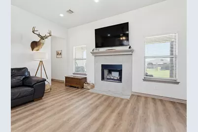 121 Walnut Street, Paradise, TX 76073 - Photo 5