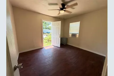 6010 Chippewa Drive, Dallas, TX 75212 - Photo 9