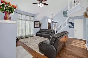 1925 Pinecrest Dr, Carrollton, TX 75010 - Photo 9