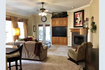503 Landing Court, Grapevine, TX 76051 - Photo 5