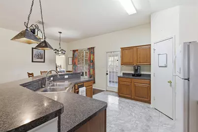 213 Sardius Boulevard, Granbury, TX 76049 - Photo 11