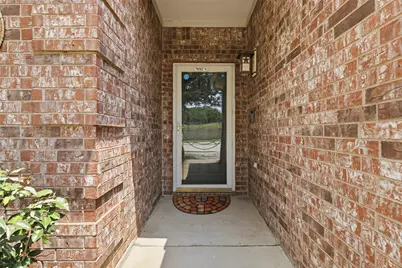 213 Sardius Boulevard, Granbury, TX 76049 - Photo 3
