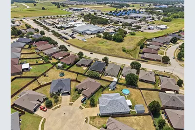 213 Sardius Boulevard, Granbury, TX 76049 - Photo 27