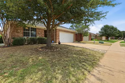 213 Sardius Boulevard, Granbury, TX 76049 - Photo 31