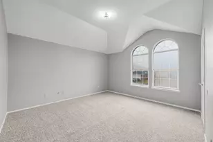 1092 Winding Creek, Cedar Hill, TX 75104 - Photo 11