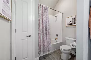 1303 Deer Hollow Dr, Arlington, TX 76002 - Photo 33