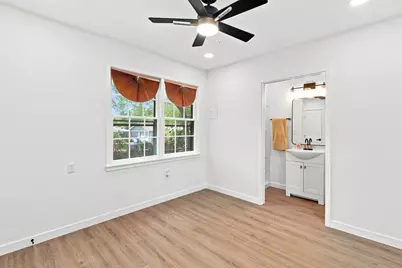2716 Frazier Avenue, Fort Worth, TX 76110 - Photo 11