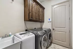 5600 Ridgepass Ln, McKinney, TX 75071 - Photo 33