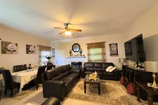 304 W Glen Meadow Dr, Glenn Heights, TX 75154 - Photo 5