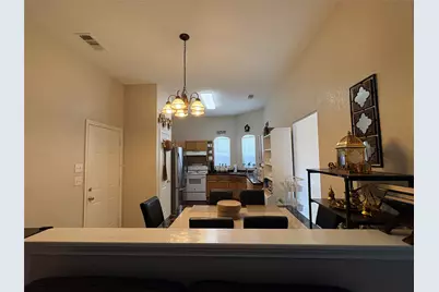 304 W Glen Meadow Drive, Glenn Heights, TX 75154 - Photo 3