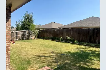 2900 Peony Drive, Sherman, TX 75092 - Photo 3