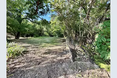 206 Cottonwood Street, Weatherford, TX 76086 - Photo 3