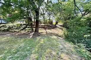 206 Cottonwood St, Weatherford, TX 76086 - Photo 27