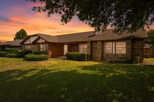 117 Cole St, Garland, TX 75040 - Photo 1