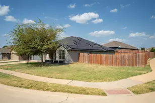 111 Columbia St, Farmersville, TX 75442 - Photo 3