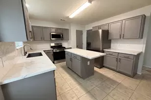 11826 Lelda Ln, Houston, TX 77071 - Photo 13