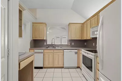 4820 Ashworth Court, Arlington, TX 76017 - Photo 9