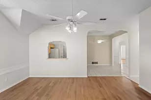 4820 Ashworth Ct, Arlington, TX 76017 - Photo 15