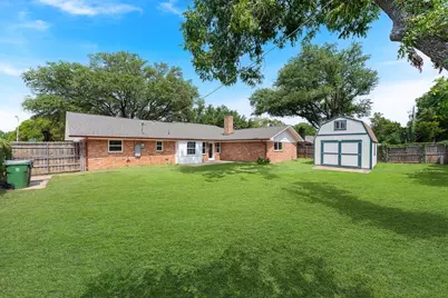 1815 Lakemont Drive, Arlington, TX 76013 - Photo 5