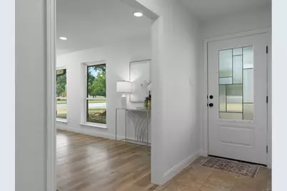 1815 Lakemont Drive, Arlington, TX 76013 - Photo 9