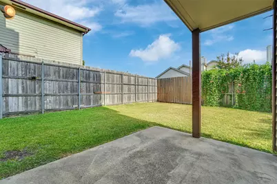 2116 Holly Hill Lane, Carrollton, TX 75007 - Photo 21