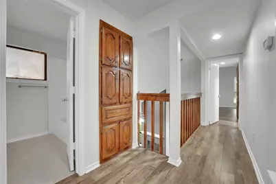 2116 Holly Hill Lane, Carrollton, TX 75007 - Photo 11