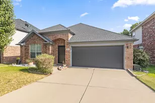 4849 Summer Oaks Ln, Fort Worth, TX 76123 - Photo 1