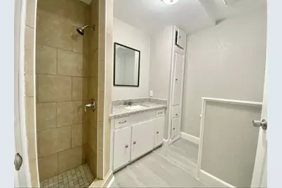 100 17th Avenue N, Texas City, TX 77590 - Photo 13