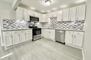 100 17th Ave N, Texas City, TX 77590 - Photo 5