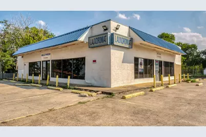 2714 Hanna Avenue, Fort Worth, TX 76164 - Photo 1
