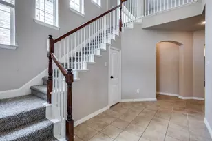 205 Chester Dr, Lewisville, TX 75056 - Photo 3