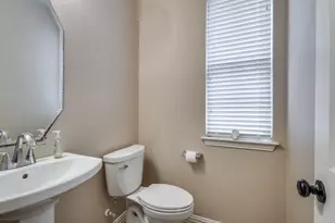 205 Chester Dr, Lewisville, TX 75056 - Photo 11