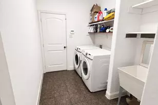 1131 Charleston Ln, Savannah, TX 76227 - Photo 23