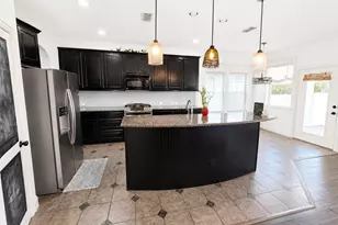 1131 Charleston Ln, Savannah, TX 76227 - Photo 7