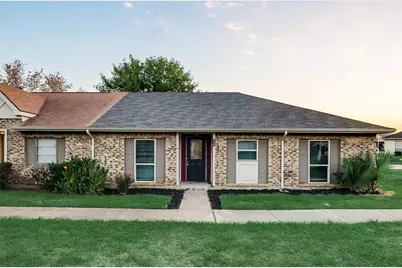 30 W Moutain Creek W, Grand Prairie, TX 75052 - Photo 3