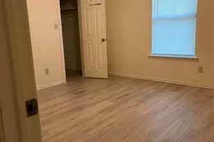 1007 N Howeth St, Gainesville, TX 76240 - Photo 5
