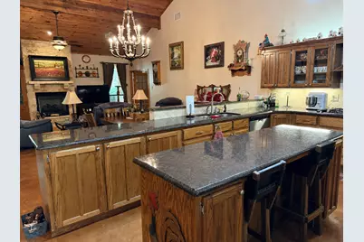 527 W Roberts Street, Gorman, TX 76454 - Photo 11