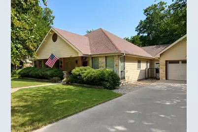 527 W Roberts Street, Gorman, TX 76454 - Photo 1