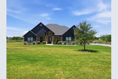 1115 Pioneer Crossing, Weatherford, TX 76088 - Photo 1