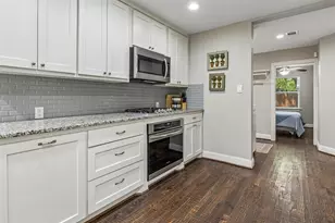 605 E Graham St, McKinney, TX 75069 - Photo 11