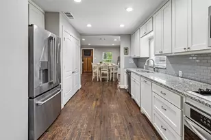 605 E Graham St, McKinney, TX 75069 - Photo 3