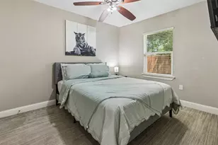 605 E Graham St, McKinney, TX 75069 - Photo 17