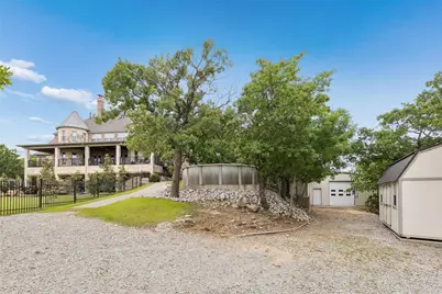 826 Cimmarron Bay Drive, Runaway Bay, TX 76426 - Photo 37