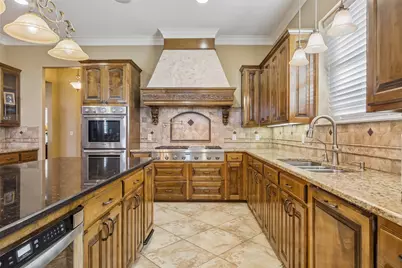 826 Cimmarron Bay Drive, Runaway Bay, TX 76426 - Photo 11