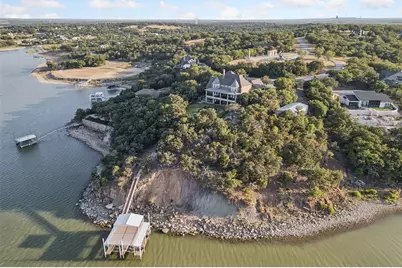826 Cimmarron Bay Drive, Runaway Bay, TX 76426 - Photo 39
