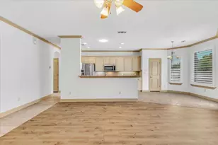 2105 Norwood Ln, Arlington, TX 76013 - Photo 13