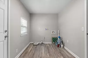 504 E Pennsylvania Ave, Van, TX 75790 - Photo 11
